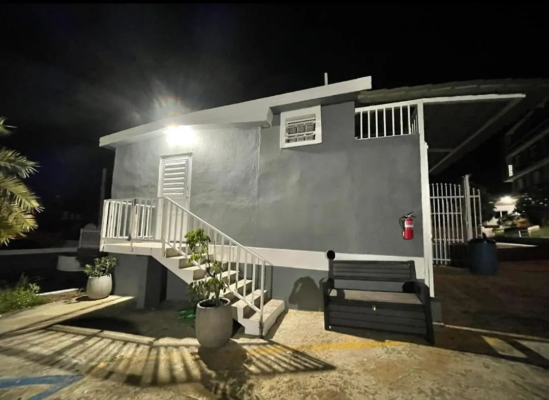 Las Casitas De Village Carolina 0*,